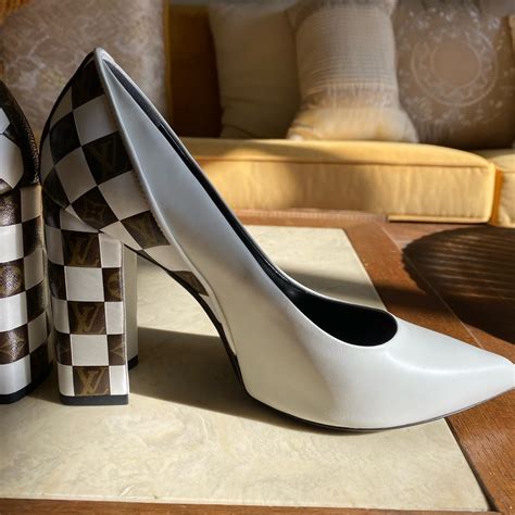 louis vuitton white pumps|louis vuitton heels pumps.